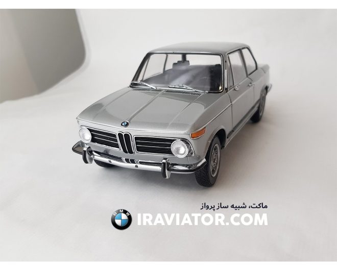 ماکت ماشین BMW 2002 ساخت KYOSHO