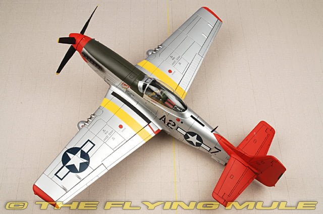 ماکت هواپیما North American P-51D Mustang مقیاس 18