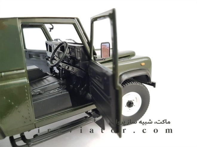 ماکت لندروور defender