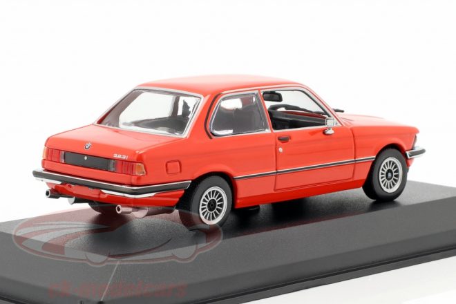 minichamps_1_43_bmw_323i_e21_year_1975_henna_red_9 (2)