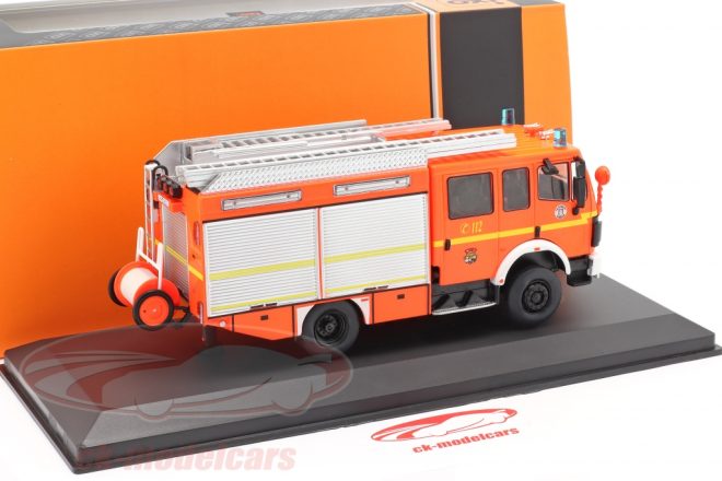 ixo_1_43_mercedes_benz_lf_16_12_annee_de_construct (1)