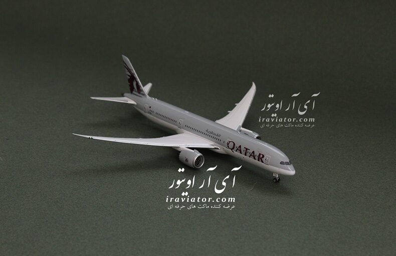 ماکت هواپیما Boeing 787 Qatar Airways مقیاس ۱/۴۰۰