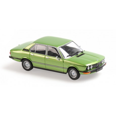 bmw-520-1972-green-metallic-minichamps-940023004