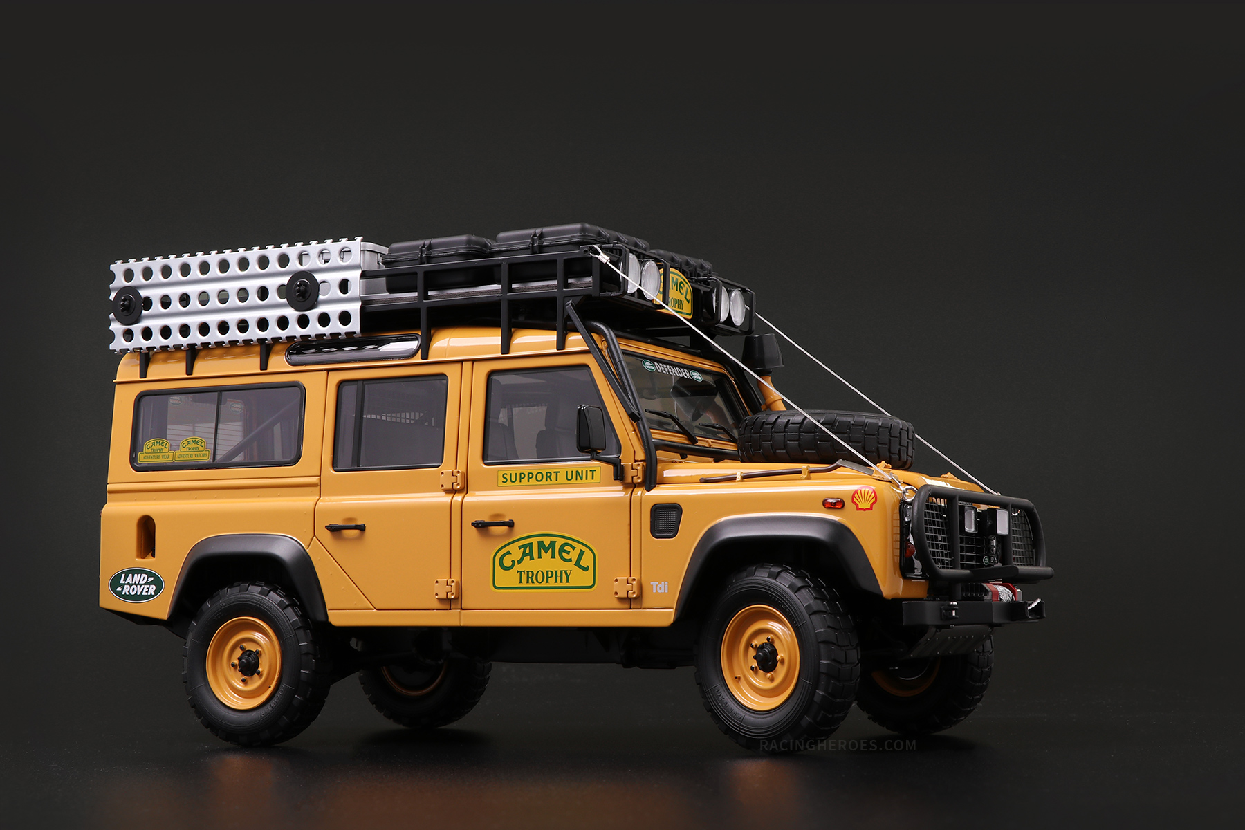 ماکت لندروور LAND ROVER – DEFENDER 110 ساخت Almost Real