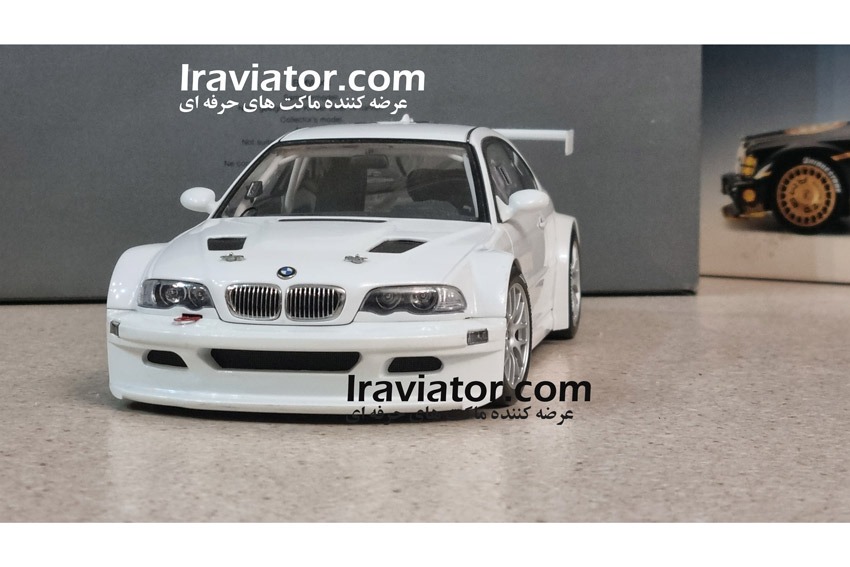 AUTOart BMW M3 GTR Plain Body Version