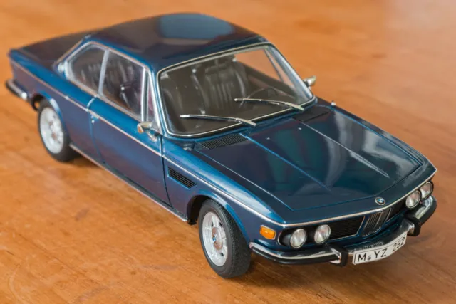 ماکت ب ام و 3 BMW 3.0 CSI ساخت اتوآرت Autoart