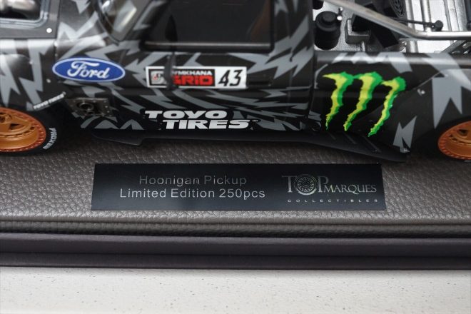 ماکت فورد پیکاپ KEN BLOCK HOONIGAN FORD PICK UP TRUCK مقیاس 1/18 - تصویر 8