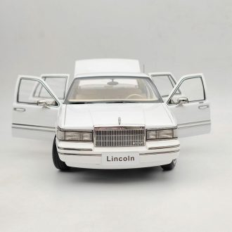 ماکت Lincoln Town Car