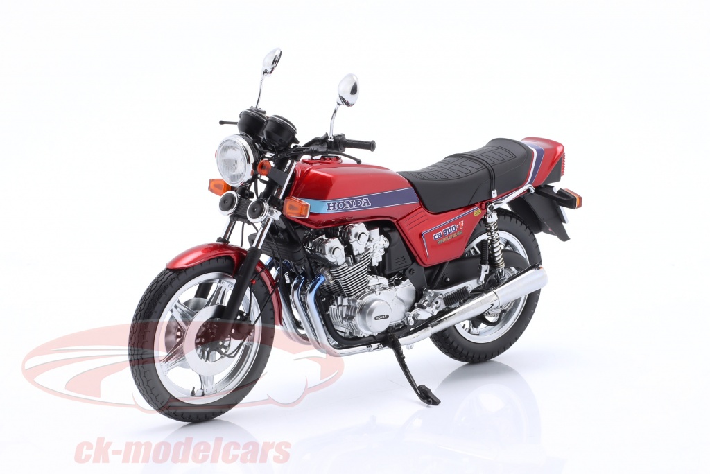 minichamps_1_12_honda_cb_900_f_bol_dor_year_1978_r (2)